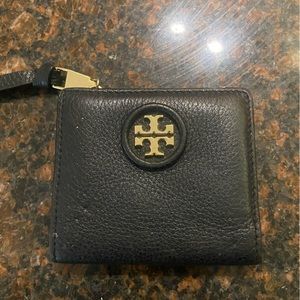 Black Tory Burch bifold women’s wallet